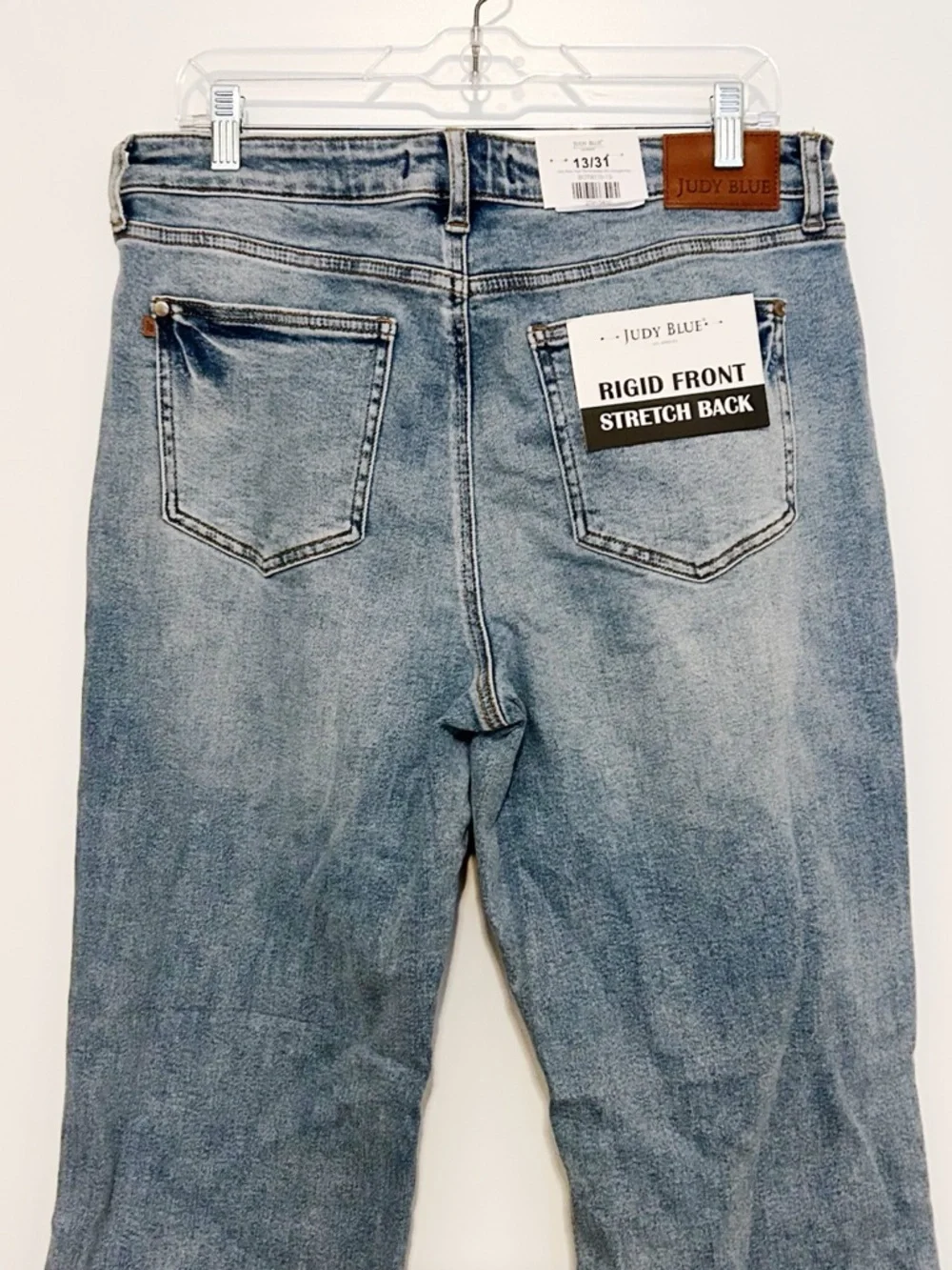 Judy Blue 90s Jeans - Picture 4 of 9